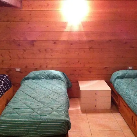 Chez Soi Taverna A Apartman Courmayeur